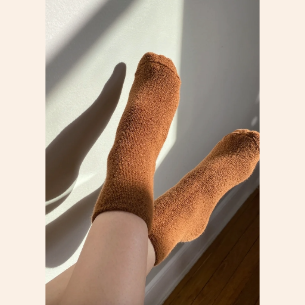 Cloud Socks - Sepia